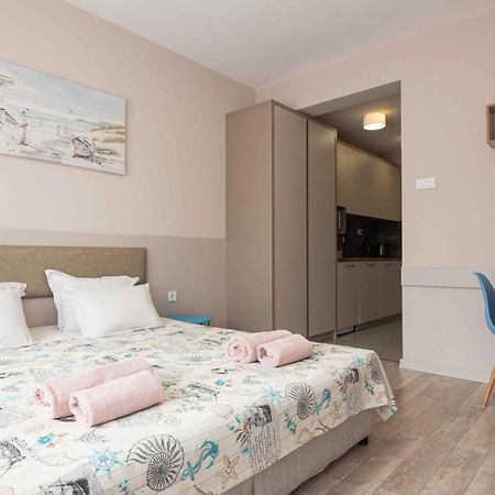 Студио Булаир 1 Burgas Bagian luar foto